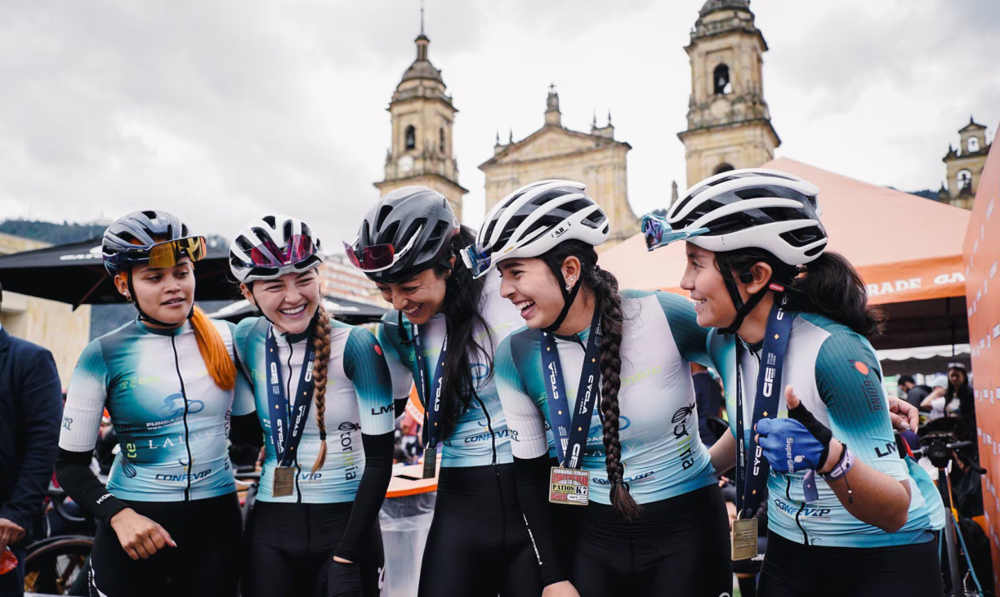 Ciclistas bogotanas contra el acoso